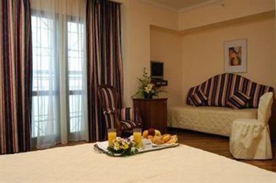 фото отеля Best Western Premier Hotel Laurus