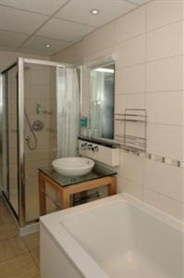 фото отеля BEST WESTERN Kings Manor Hotel