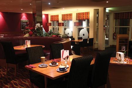 фото отеля BEST WESTERN Kings Manor Hotel