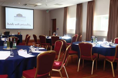 фото отеля BEST WESTERN Kings Manor Hotel