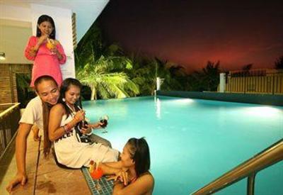 фото отеля Crown Regency Resort Boracay