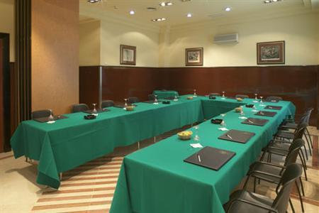 фото отеля Sercotel Ciudad de Oviedo