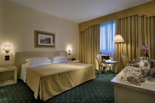 фото отеля BEST WESTERN Hotel Cavalieri