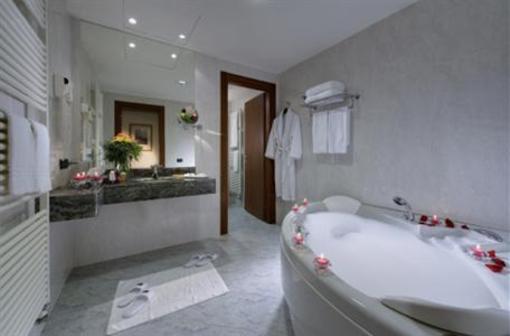 фото отеля BEST WESTERN Hotel Cavalieri