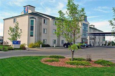 фото отеля Motel 6 Medicine Hat