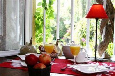 фото отеля Hotel La Bergerie Rugy