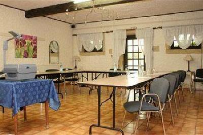 фото отеля Hotel La Bergerie Rugy