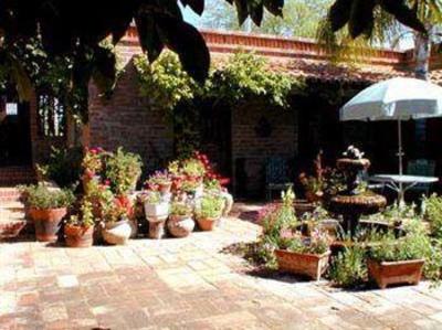фото отеля Hacienda del Desierto Bed & Breakfast