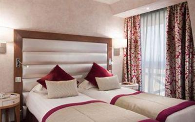 фото отеля Le Grand Hotel des Thermes Thermes Marins de St-Malo