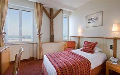 фото отеля Le Grand Hotel des Thermes Thermes Marins de St-Malo