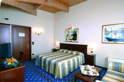 фото отеля BEST WESTERN Premier Classic Hotel