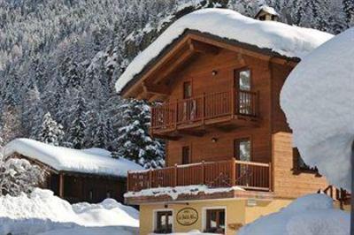 фото отеля Hotel Le Petit Abri