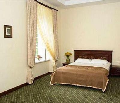 фото отеля Bistrampolis Manor