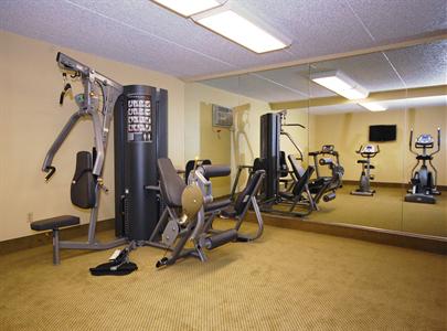 фото отеля BEST WESTERN PLUS Franklin Square inn