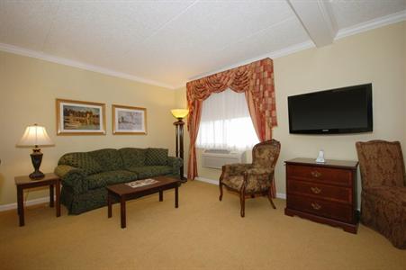 фото отеля BEST WESTERN PLUS Franklin Square inn