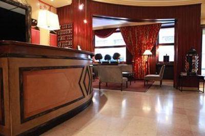 фото отеля Hotel Des Artistes Lyon