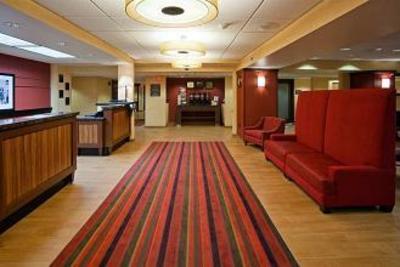 фото отеля Hampton Inn Milwaukee Airport