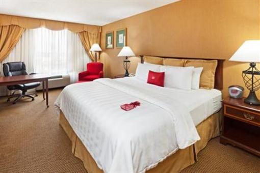 фото отеля Crowne Plaza Greenville
