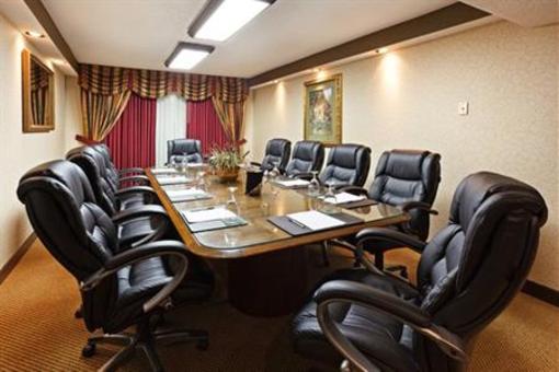 фото отеля Crowne Plaza Greenville