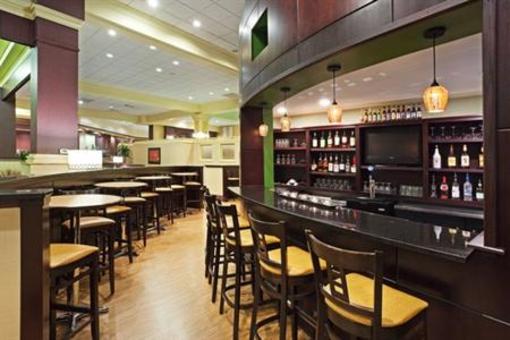 фото отеля Crowne Plaza Greenville