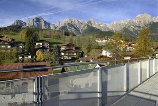 фото отеля The Alpine Wellnesshotel Maria Alm am Steinernen Meer
