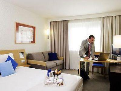 фото отеля Novotel Macon Nord