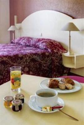 фото отеля Best Western Hotel Du Golf Albon