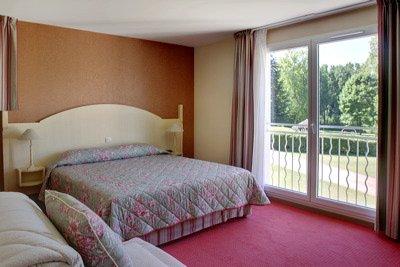 фото отеля Best Western Hotel Du Golf Albon