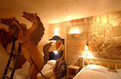 фото отеля Hotel Castillo Alcazar