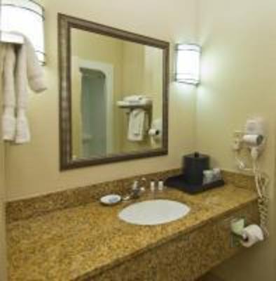 фото отеля BEST WESTERN PLUS Blue Angel Inn