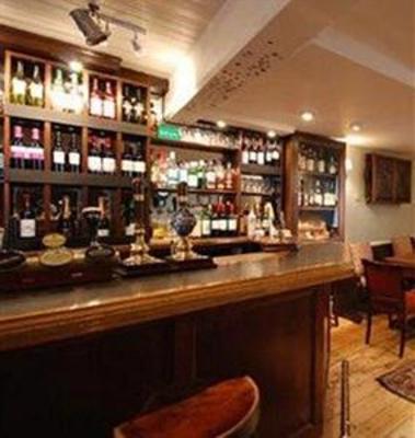 фото отеля The White Hart Hotel Moretonhampstead