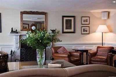 фото отеля The White Hart Hotel Moretonhampstead