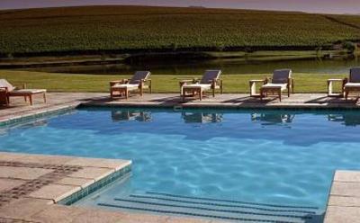 фото отеля Asara Wine Estate & Hotel