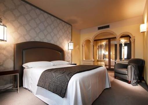 фото отеля Hotel Macia Real de la Alhambra