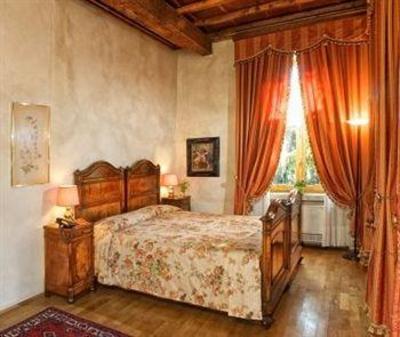 фото отеля Locanda Dei Mai Intees