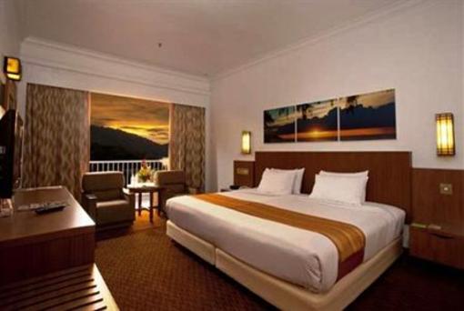 фото отеля Bayview Beach Resort Batu Ferringhi