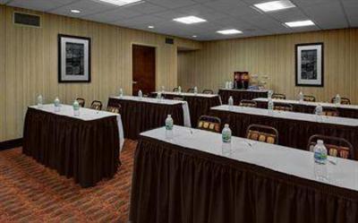 фото отеля Hampton Inn Ft. Wayne Southwest