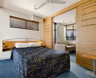 фото отеля Beach Club Resort Apartments Mooloolaba