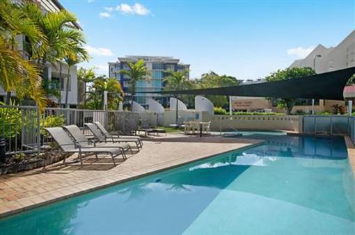 фото отеля Beach Club Resort Apartments Mooloolaba