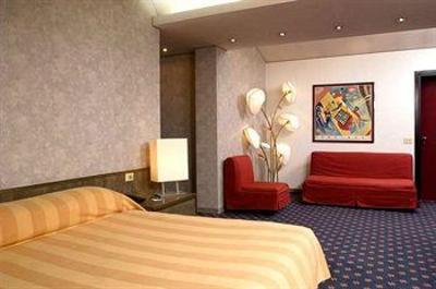 фото отеля Hotel Romana Residence