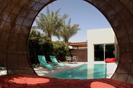 фото отеля Desert Palm Hotel Dubai