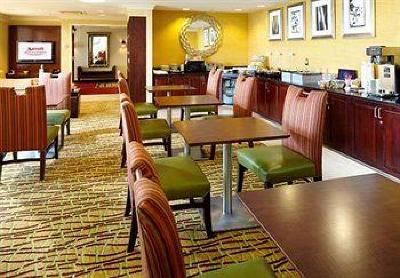фото отеля SpringHill Suites Des Moines West