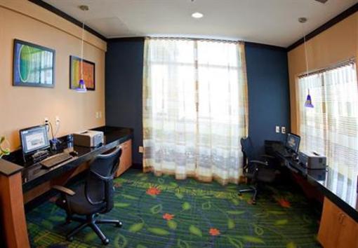 фото отеля Fairfield Inn & Suites Birmingham Pelham/I-65