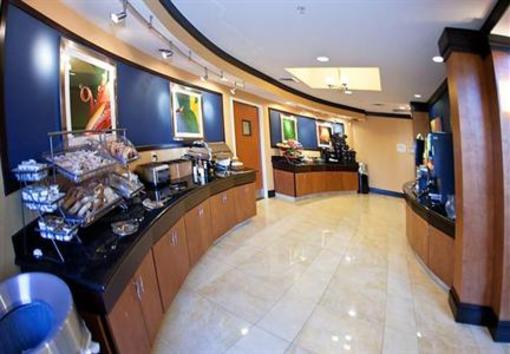 фото отеля Fairfield Inn & Suites Birmingham Pelham/I-65