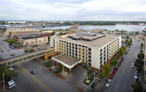 фото отеля Radisson Quad City Plaza Hotel