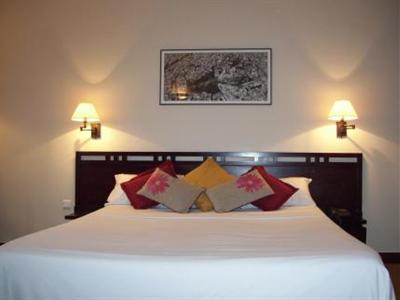 фото отеля Holiday Villa Lafayette Paris