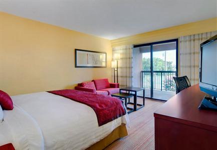 фото отеля Courtyard by Marriott Richmond Airport