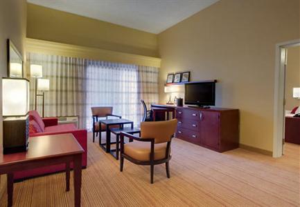 фото отеля Courtyard by Marriott Richmond Airport