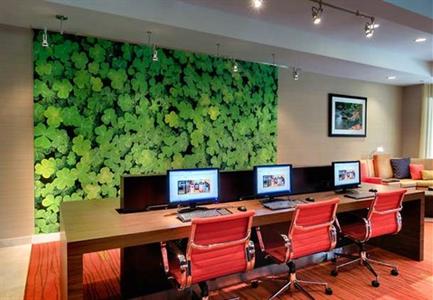 фото отеля Courtyard by Marriott Richmond Airport