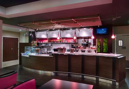 фото отеля Courtyard by Marriott Richmond Airport
